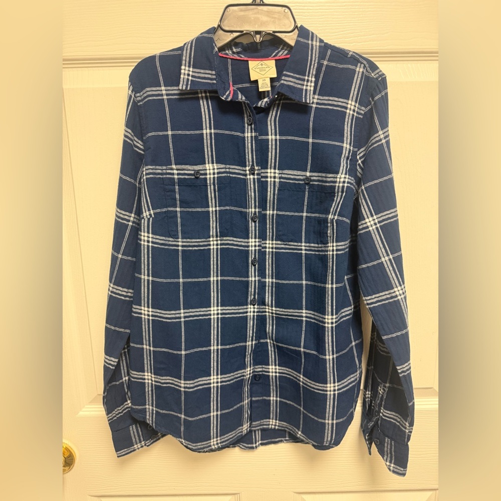 St. John's Bay‎ Blue Plaid Men's Shirt size XS